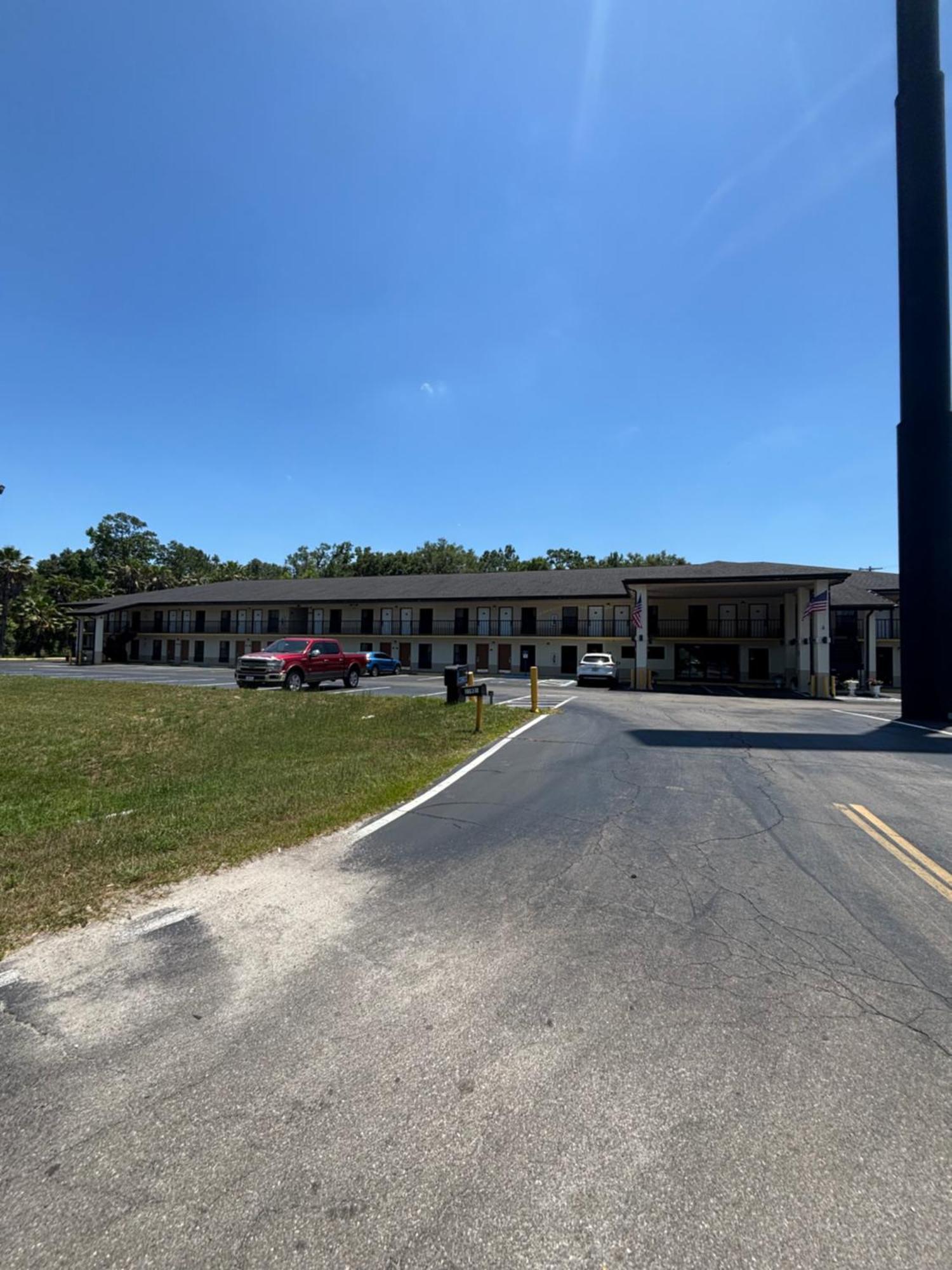 High Springs Inn Soon To Be Clarion Pointe Alachua Exterior foto